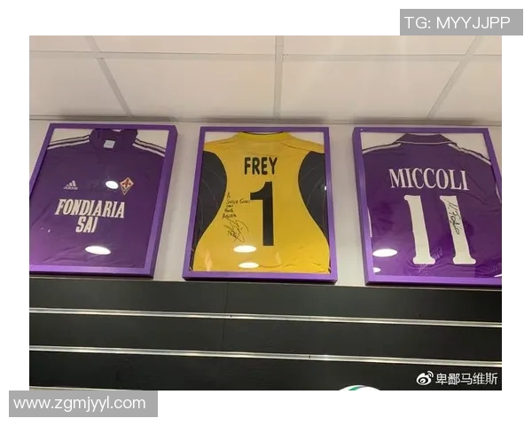 个性化足球明星手机壳定制型号让你的手机与众不同尽显球迷风采