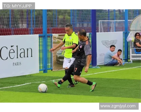 足球明星中谁的调皮捣蛋行为最让人印象深刻引发热议